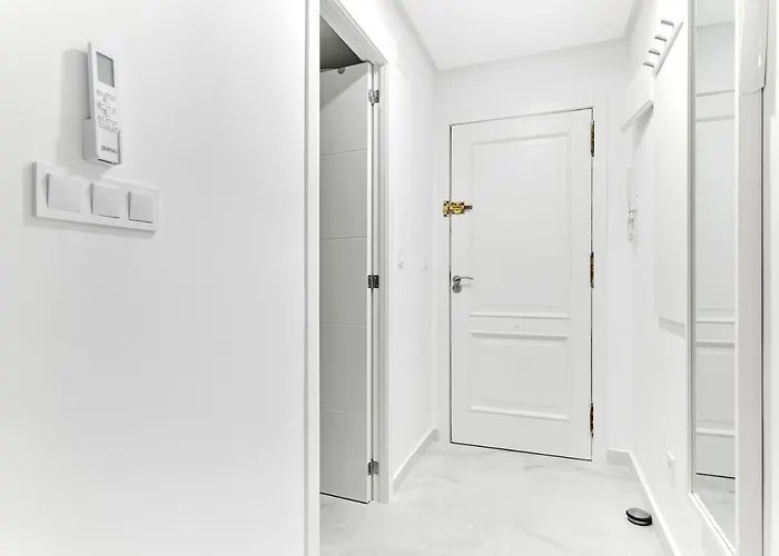 Apartment Lovely Sunny With Shared Pool And Private Parking Torrevieja